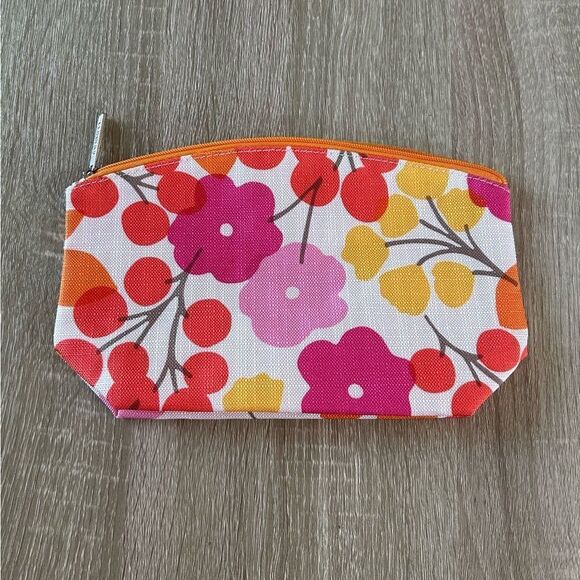 NWOT … CLINIQUE Floral Cosmetic / Makeup Bag - Picture 1 of 3